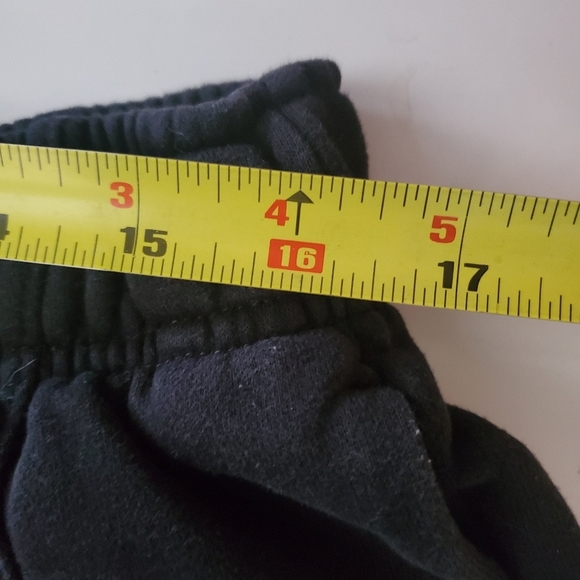 Womens Nike Fleece Shorts Size Extra Large Black - Picture 13 of 15